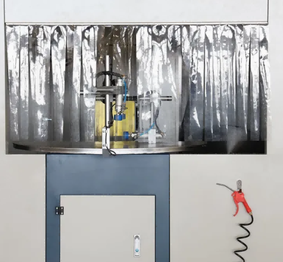 Kraftig industriell gardinveggprofil med innskjæringssag for aluminiumsfremstilling