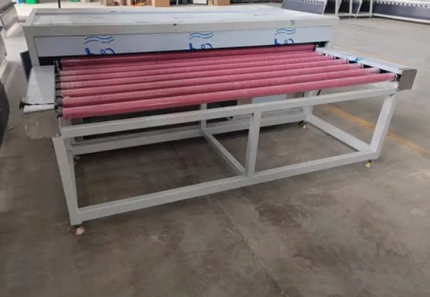 Høyeffektiv 1600 automatisk varmpressemaskin for isolerglass