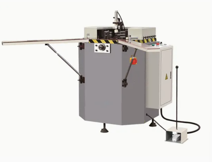 ndustrial klasse 100 mm x 3500 mm høypresisjon enkelthode aluminium vindus- og dørhjørnepresser